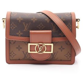 Louis Vuitton Dauphine Mini Schultertasche