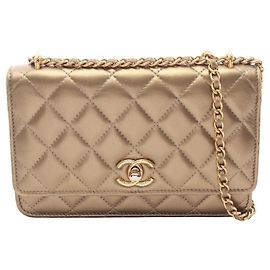 Borsa a tracolla Chanel Matelassé in pelle d'agnello dorata
