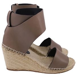 Céline Celine Espadrille-Keilsandaletten mit Knöchelriemen aus braunem Leder