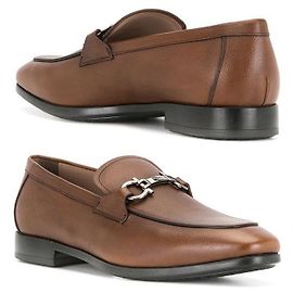 Salvatore Ferragamo Mocasín de piel Gancini Brown