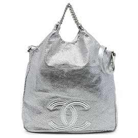 Borsa Satchel Rodeo Drive Chanel in vitello glassato metallizzato argento traforato Large