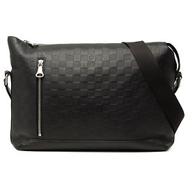 Louis Vuitton Black Damier Infini Discovery Messenger MM