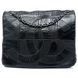 Chanel Brooklyn Flap in patchwork di agnello nero e vernice