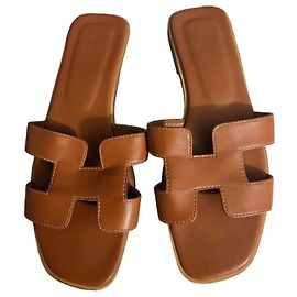 Sandali Hermès Oran in pelle marrone