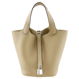 Hermès Bolsa Hermes Picotin Lock 18 PM