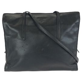 Bolsa de ombro Prada preta