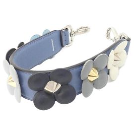 Fendi Mini Strap You in pelle blu e oro