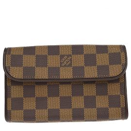 Louis Vuitton Florentine Pochette Damier