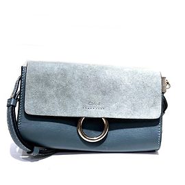 Bolsa Tiracolo com Aba Chloé