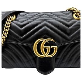 Bolsa de ombro em couro preto GUCCI GG Marmont