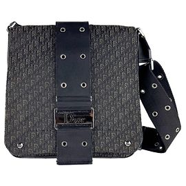 Christian Dior Schultertasche aus schwarzem Canvas und Leder