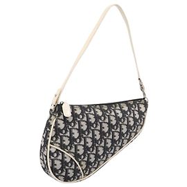 Bolso accesorio Christian Dior Trotter Saddle PVC Negro Blanco Auth 201266V