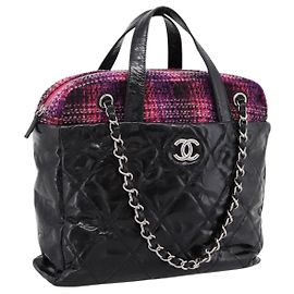 Borsa a mano CHANEL Matelasse in pelle di vitello 2way Nero Argento CC Auth 203070M
