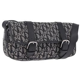 Sac à épaule Christian Dior Trotter Canvas Noir Argent Auth ka6139V