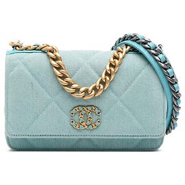 Borsa Chanel Denim 19 Wallet on Chain Blu