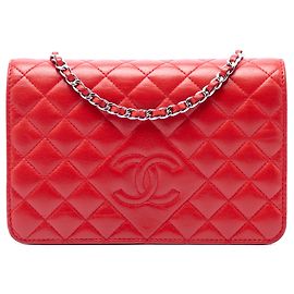 Borsa a tracolla Chanel Wallet on Chain in pelle d'agnello matelassé rossa con CC cucito