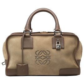 LOEWE Amazona 28 Handtasche aus braunem Wildleder
