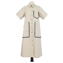 Autre Marque Lee Mathews Beige Baumwolle Langkleid mit kurzen Ärmeln und Taschen