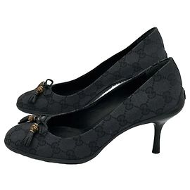 Zapatos de tacón Gucci GG Canvas Bamboo Tassel Negro