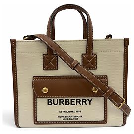 Burberry Mini Freya 2-Way Tote Bag aus Canvas und Leder