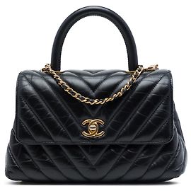 Borsa Chanel Mini Chevron Coco Top Handle in pelle di vitello invecchiata nera