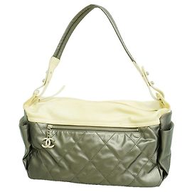 Chanel Paris Biarritz Schultertasche