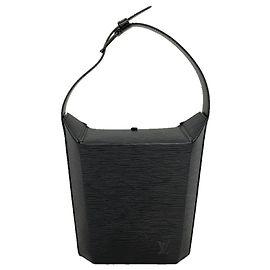Louis Vuitton Epi Sac Sole Shoulder Bag