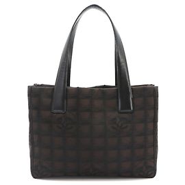 Borsa Chanel New Travel Line Tote PM