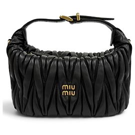 Borsa a tracolla Miu Miu in pelle di agnello Matelassé nera