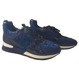 Sneakers Louis Vuitton in pelle nera e blu