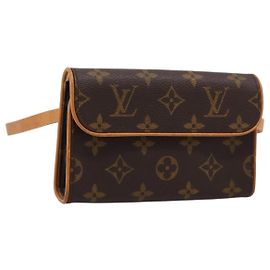 LOUIS VUITTON Monogram Pochette Florentine Waist Bag M51855 LV Auth 203093A