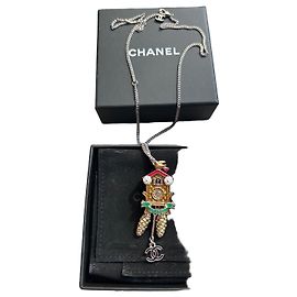Colar com pingente Chanel Cuckoo Clock