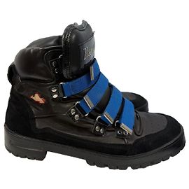 Botas de caminhada Dsquared2 em couro preto com tiras azuis