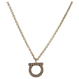 Salvatore Ferragamo Gancini Halskette Metall Gold Tone Auth SW2862M