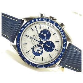 OMEGA Speedmaster silver Snoopy Award 50 Anniversary model 310.32.42.50.02.001 '26 purchased unused Mens