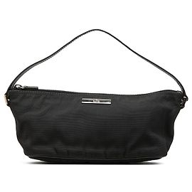 Gucci Boat Schultertasche aus Nylon in Schwarz