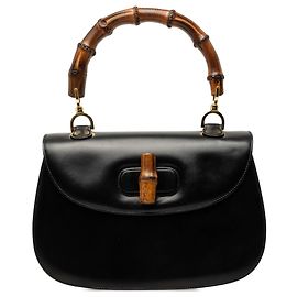 Mala Satchel Night Gucci em pele de vitelo preta com bambu
