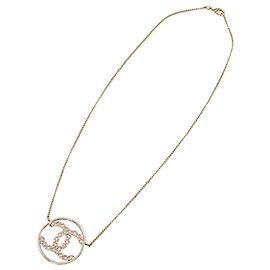Chanel CC vergoldete Halskette mit rundem Strass-Anhänger