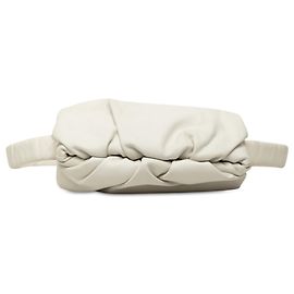Borsa cintura The Body Pouch Bottega Veneta in pelle di vitello bianca