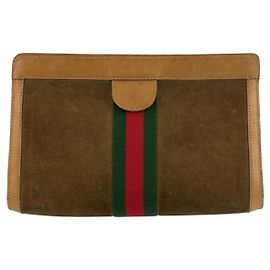 Pochette Gucci in scamosciato marrone