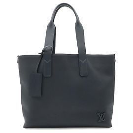mala Louis Vuitton Aerogram Pilot Tote