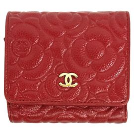 Cartera tri-fold Chanel de piel de becerro granulada roja