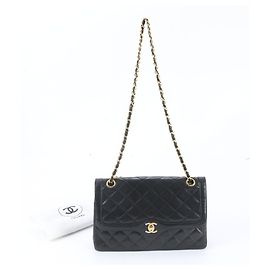 Sac à épaule en cuir Matelassé Double Flap Chanel Paris Édition Limitée