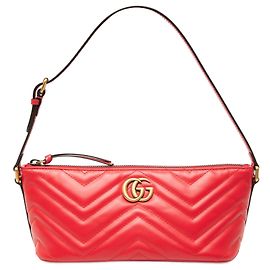 Gucci Red GG Marmont Schultertasche aus gestepptem Kalbsleder