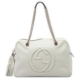 Gucci Soho Schultertasche aus weißem Kalbsleder mit Kette