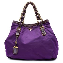 Prada Handtasche aus violettem Tessuto