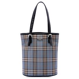 Borsa bucket Burberry in nylon Blue House Check