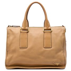 Borsa Satchel Prada in vitello morbido marrone
