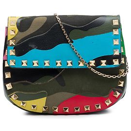 Bolso bandolera Rockstud con solapa de napa verde y lona camuflada Valentino