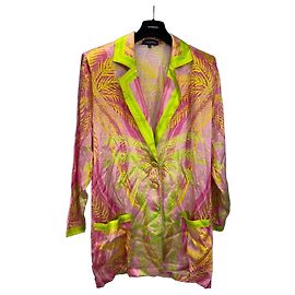 Retrofête Seidenblazer mit Palmenprint in Rosa und Gelb